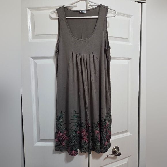 LOT OF 8 - Women's Various Styles and Colors Bathing Suit Beach Cover Ups - Picture 11 of 16